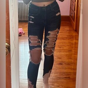 American Eagle Size 6 Skinny Distressed Jeans